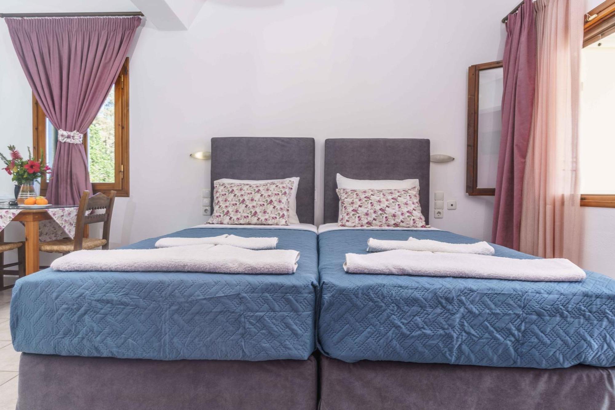 Galini Apartments Léntas المظهر الخارجي الصورة